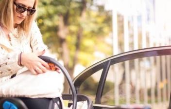 Transportar en coche el carro de tu bebé