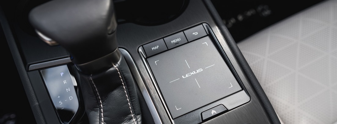 Cambio de marchas del Lexus UX 250h