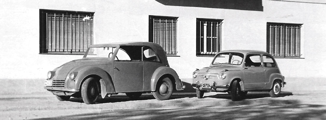DAR, el primer coche eléctrico español, junto a un Seat 600