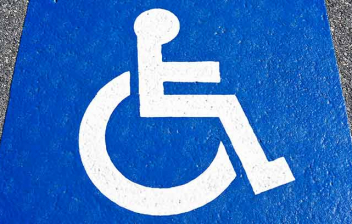 plaza aparcamiento discapacitados