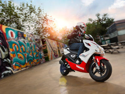 Scooter Yamaha Aerox R 2013 Scooter Yamaha Aerox R 2013