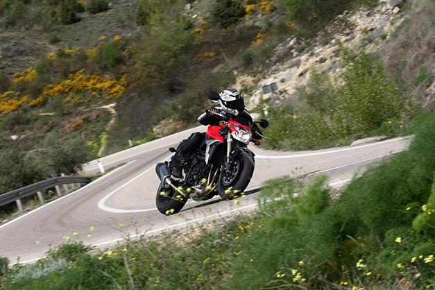 Suzuki GSR750 Suzuki GSR750