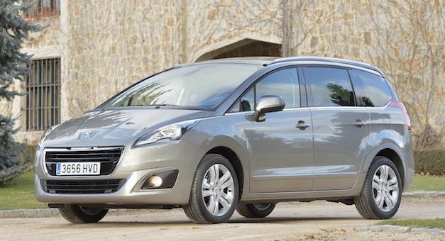 Peugeot 5008 HDi 115 CV Peugeot 5008 HDi 115 CV