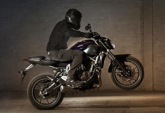 Yamaha MT-07 Yamaha MT-07