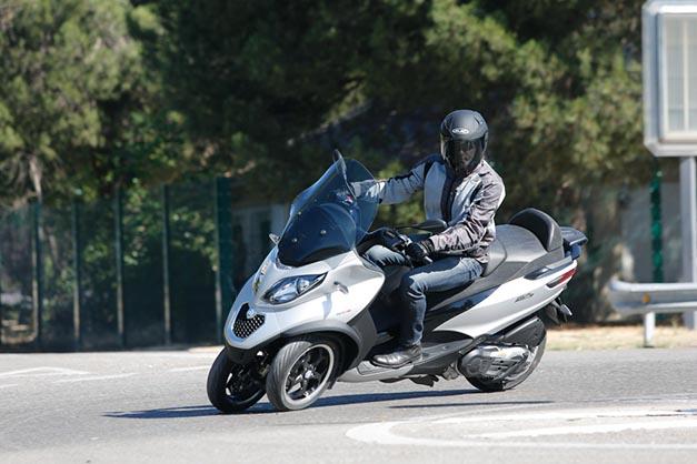 Piaggio MP3 500 LT Piaggio MP3 500 LT