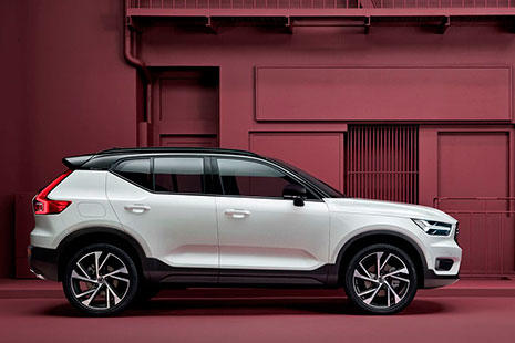 Vista lateral del Volvo XC40