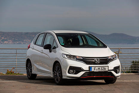 Imagen del nuevo Honda Jazz Dynamic 2018 de color blanco.