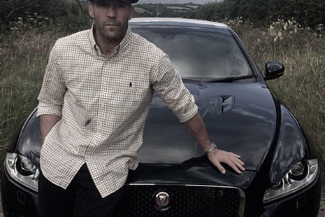 Jason Statham coche Jaguar XJR