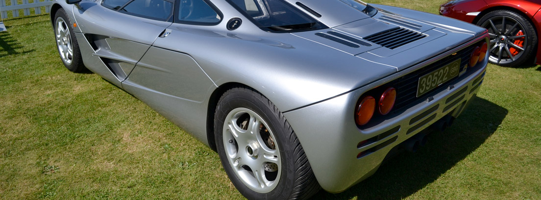McLaren F1 uno de los coches más rápidos del mundo