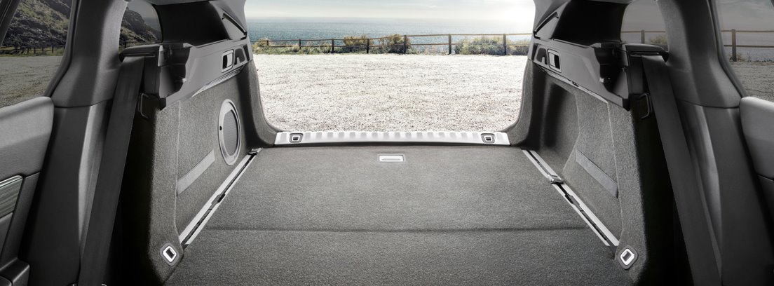 Maletero del Peugeot 508 SW con los asientos abatidos