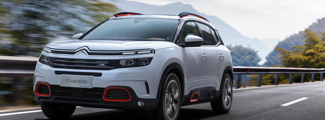El Citroën C5 Aircross en color blanco