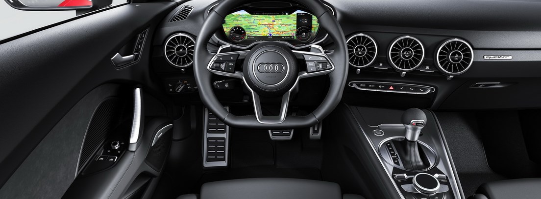 Audi TT 2018, volante