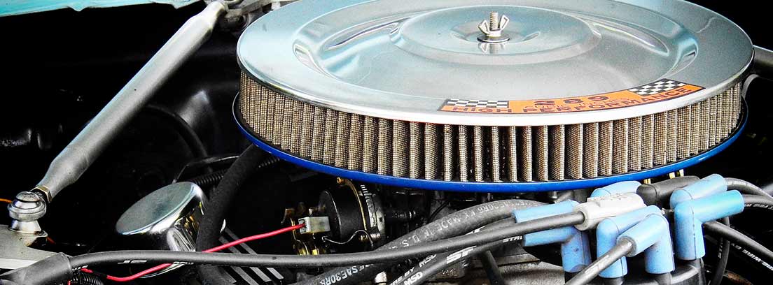 Motor de un coche